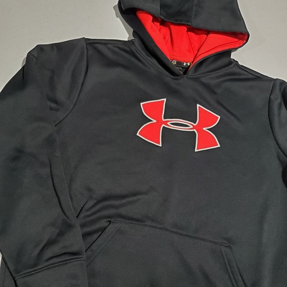 Under Armour Other - Under Armour Boys YXL youth xl red black hoodie Under Armour Other - Under Armour Boys YXL youth xl red black hoodie